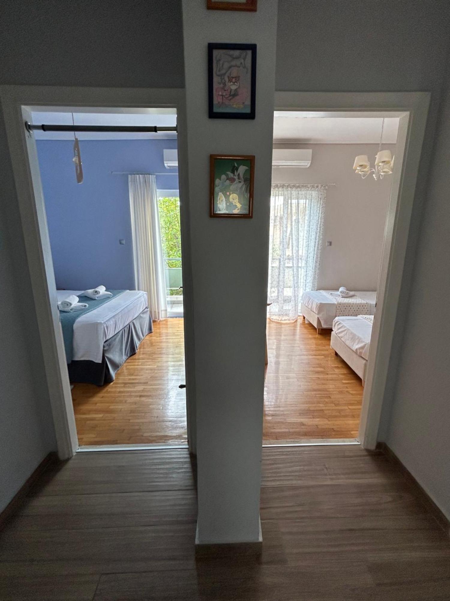 Beautiful Apartment Next To Metro Station Athena Bagian luar foto